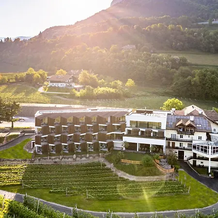 Tenz 2025 Hotel Montagna