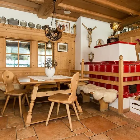 Hotel Tenz Montagna