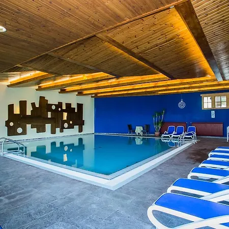 Tenz 2025 Hotel
